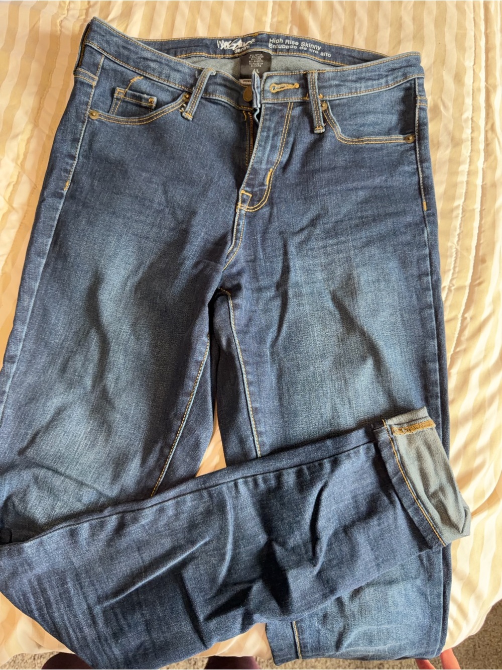 Mossimo Supply Co. High Rise Skinny Jeans in Dark Blue